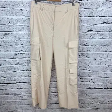 [미사용 새상품] H&M 카고 팬츠 사이즈 42 000430