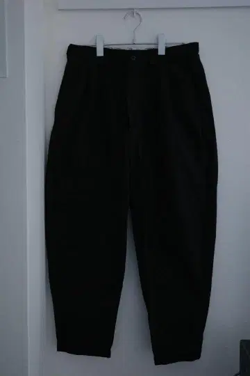 COOTIE-2 TUCK TROUSERS