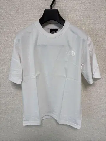 THE NORTH FACE 화이트 티셔츠 M