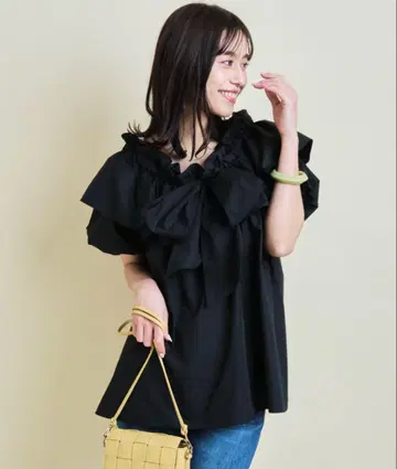 대특가 Mystrada 마이 스트라다 숄더 프릴 블라우스 블랙 36