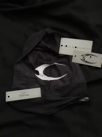 cozy worldwide 005 CHAOS DREAM FACE MASK