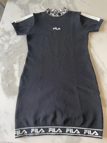 FILA 반팔 원피스 M 블랙