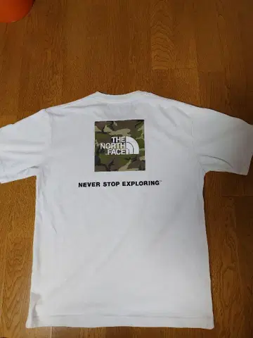 THE NORTH FACE 카모플라쥬 티셔츠