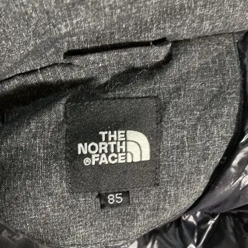 THE NORTH FACE 다크 그레이 다운 자켓 85(M)