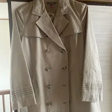 LAURA ASHLEY 베이지 트렌치코트 사이즈 13