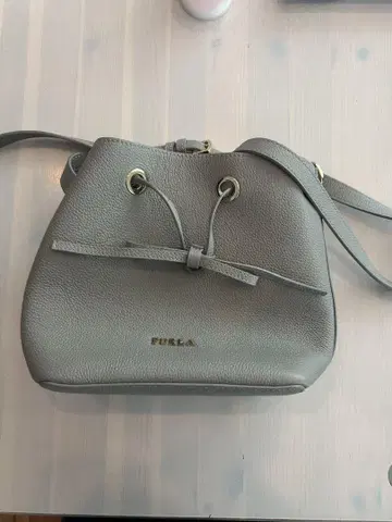 FURLA 그레이 숄더백