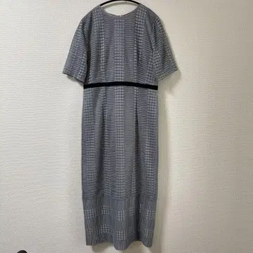 어반 리서치 LA MAISON 지오메트릭 레이스 원피스 드레스