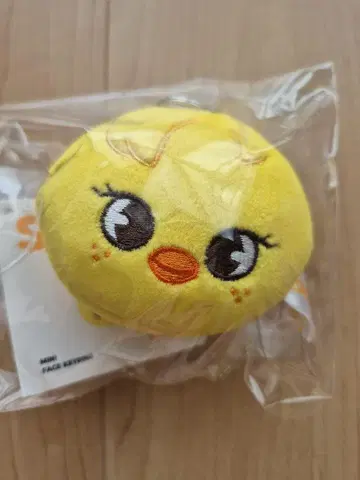 SKZOO 폭아리 페이스 키링