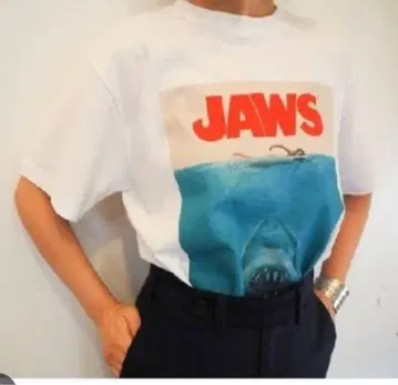 THE SHINZONE JAWS 티셔츠 화이트