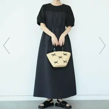 Ray BEAMS 엠보 자카드 절개 퍼프 슬리브 원피스 0