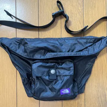 THE NORTH FACE 블랙 숄더백