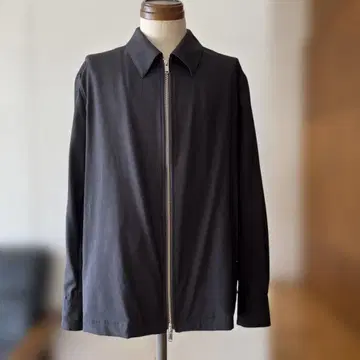 24년 구매 정가 53,240엔 YOKE ZIP SHIRT 블루종 셔츠