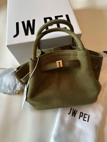 [ JW PEI ] HANA 미니 페이크 스웨이드 백 올리브