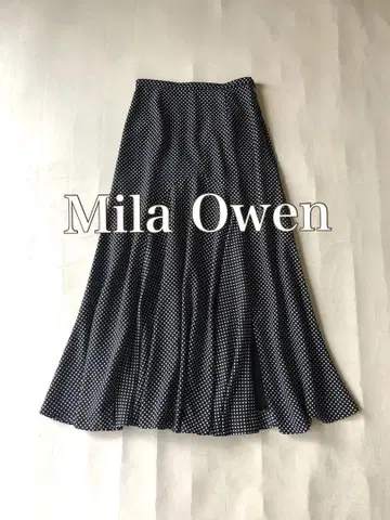 미라 오웬 Mila Owen 도트 무늬 롱 기장 플레어 스커트