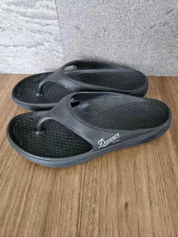 Danner 블랙 리커버리 샌들 26cm