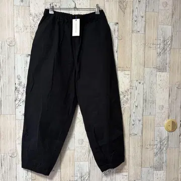 BLUE LAKE MARKET 블랙 팬츠 새상품