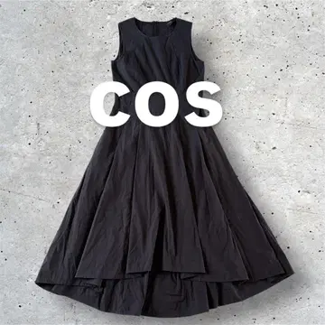 [새상품급] COS 비대칭 슬리브리스 롱 기장 원피스