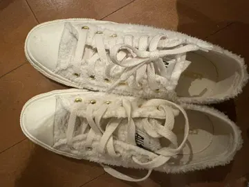 CONVERSE ALL STAR 퍼 스니커즈 화이트