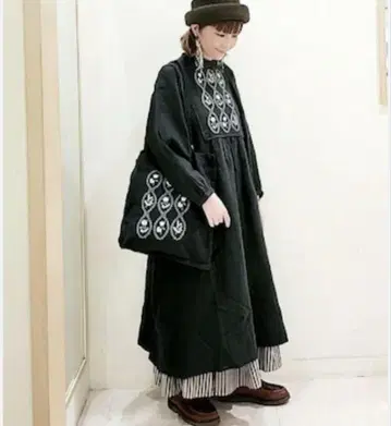 사만사 모스모스 린넨 원피스 자수 긴팔