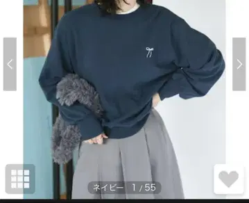 Ungrid 리본 자수 네이비 트레이너