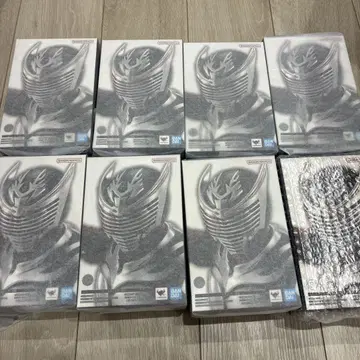 S.H.Figuarts (진골조 제법) 가면라이더 류우키 8개 세트