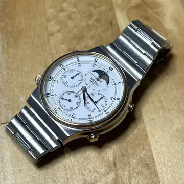세이코 문페이즈 7a48 7000 작동 중