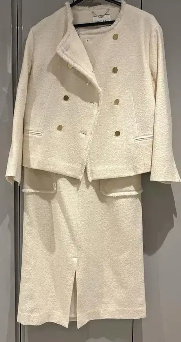 Beige 화이트 타이트 스커트 포켓 부착