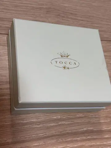 TOCCA 자수정 목걸이