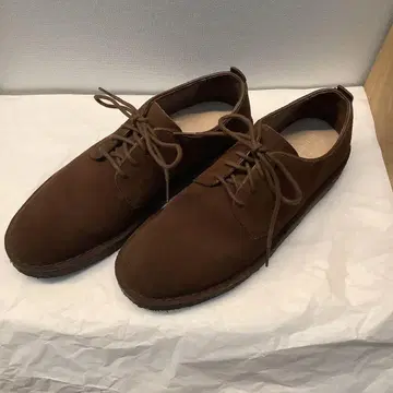 애로우즈 별주 CLARK'S ORIGINALS 브라운 스웨이드 신발