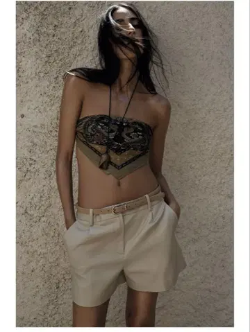 ZARA 베이지 숏팬츠 벨트