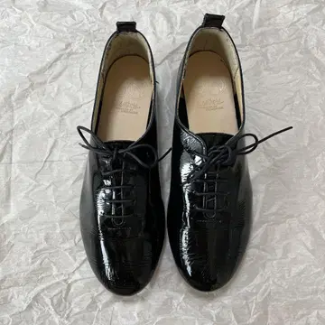 EN 키다리 아저씨 레이스업 슈즈 23.5cm