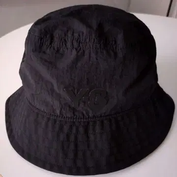 Y-3 버킷햇