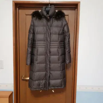 INED 다크 브라운 다운 자켓