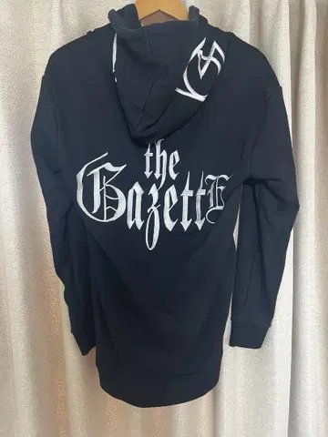 the GazettE 후드티