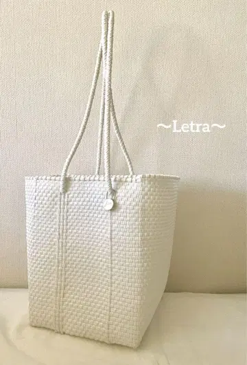 레트라 Letra 메르카도 백 화이트