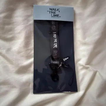 ENHYPEN WTL lanyard