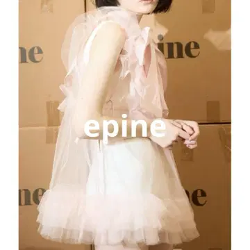 프릴 장식 시스루 튤 상의 에피누 epine 핑크