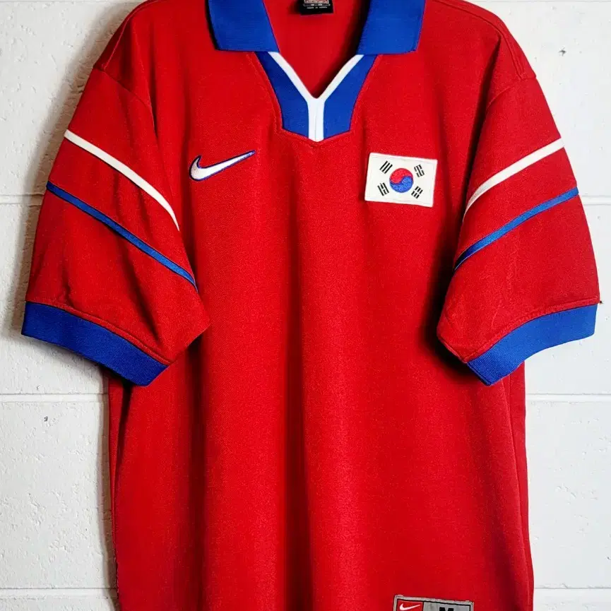 ナイキ 韓国代表 ユニフォーム 1998 W杯 L 半袖 刺繍ロゴ 90s ナイキ 韓国代表 ユニフォーム 1998 W杯 L 半袖 刺繍ロゴ 90s