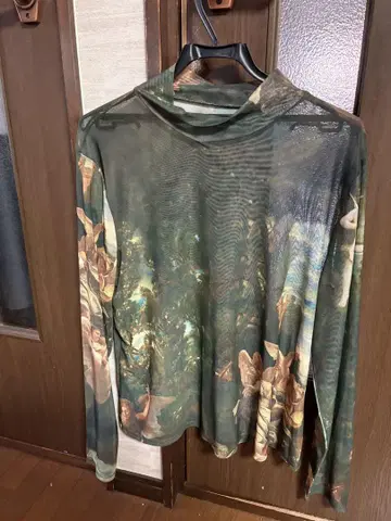 아트 프린트 긴팔 하이넥 상의