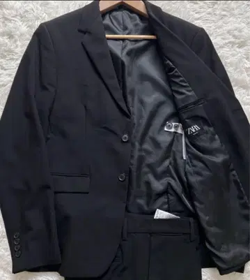 ZARA 슬림핏 비즈니스 정장 블랙