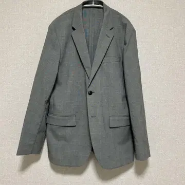 그레이 체크 무늬 테일러드 재킷