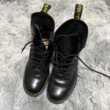 Dr. Martens 여성용