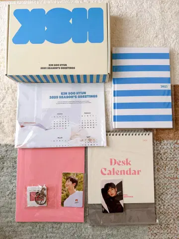 KIM SOO HYUN 2025 SEASON'S GREETINGS