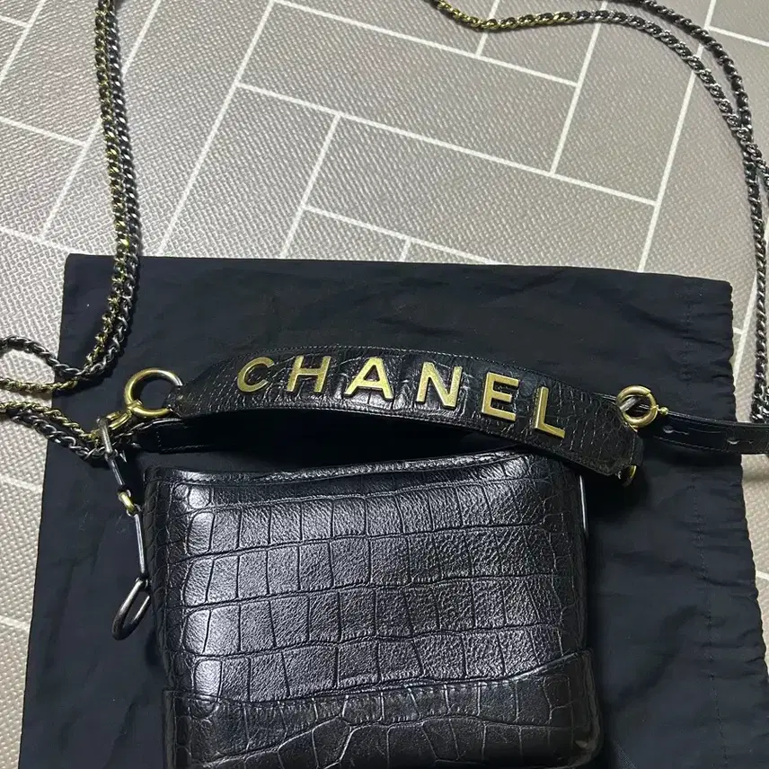 샤넬 가브리엘 호보백 미니 사진 1