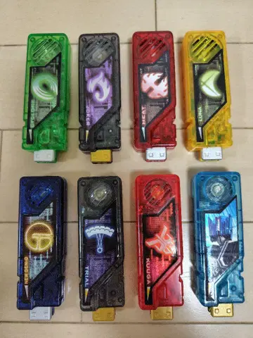 가면라이더 더블 가이아 메모리 8개 세트