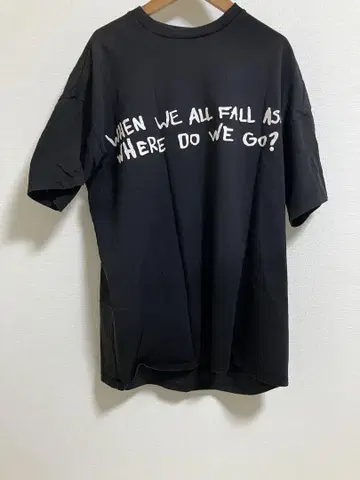 Billie Eilish x bershka 콜라보 T셔츠