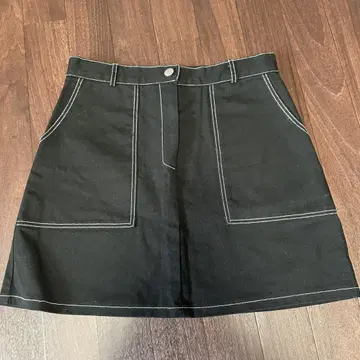 블랙 데님풍 미니 스커트