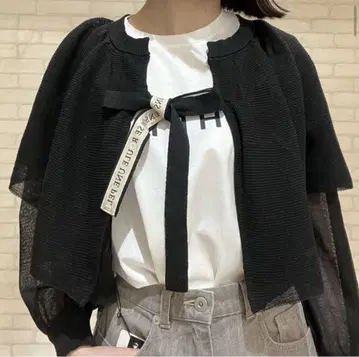 Eimee Law 에이미로우 긴팔 가디건 시어 로고 테이프 볼레로