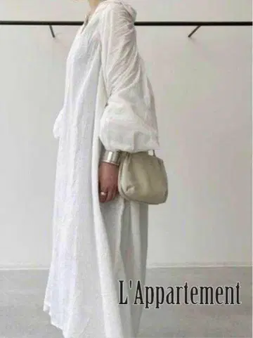 L'Appartement AISH 화이트 셔츠 원피스