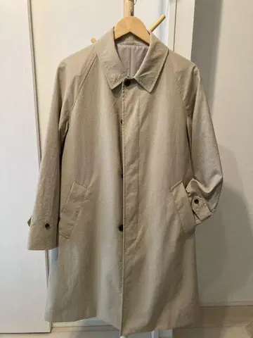 베이지 스텐카라 코트